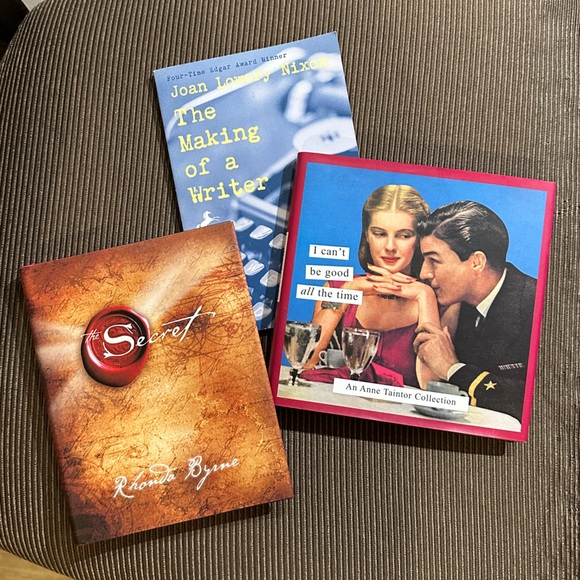 NWOT 2 Books + 1 Free - Picture 1 of 8